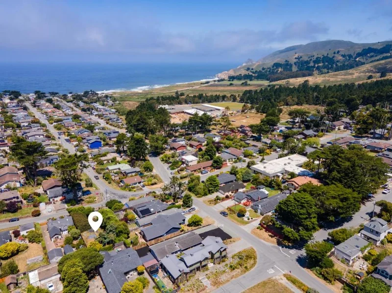 1213 Audubon Avenue, Montara, CA 94037