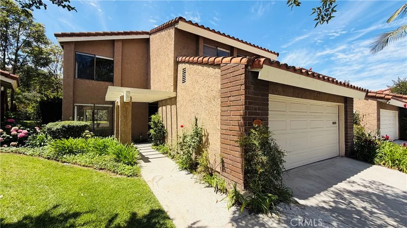 6401 E Nohl Ranch Road 8, Anaheim Hills, CA 92807