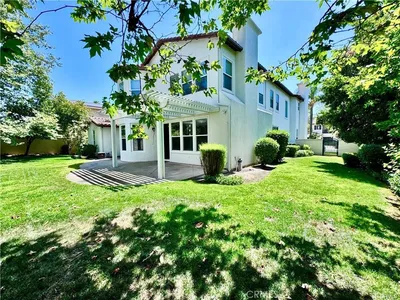 17 Pamela Way photo 2