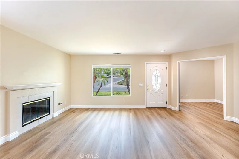 Photo 2 of 13302 Knollwood Drive
