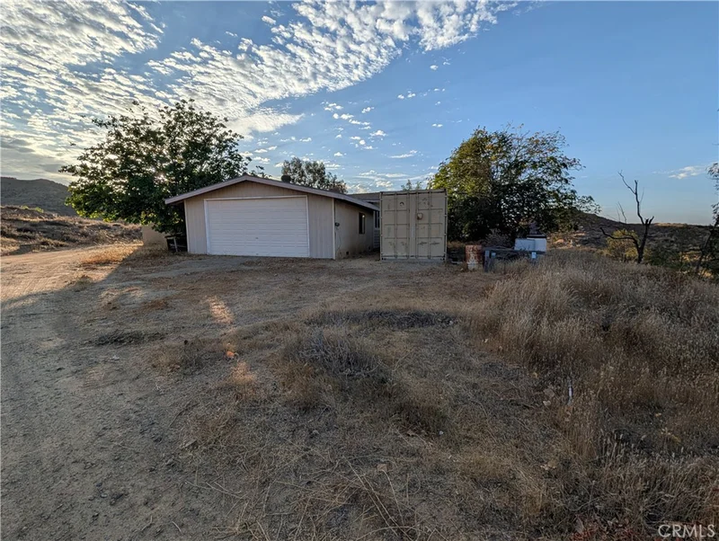 16690 Harris photo 2