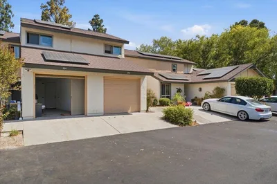 503 Smoketree Glen photo 2