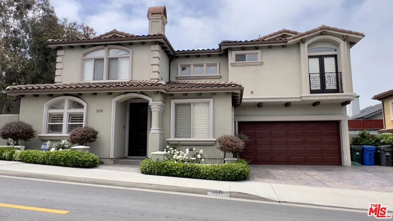 1011 Green Lane