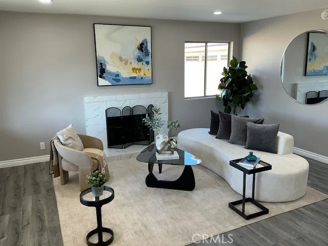 Photo 2 of 3116 E Levelglen Drive