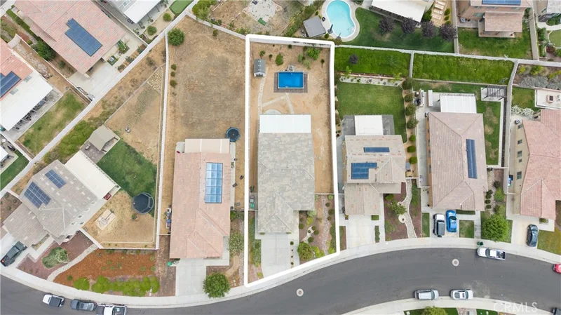 Photo 2 of 1572 Triton