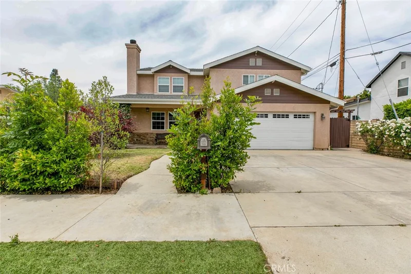 Photo 2 of 7129 Forbes Avenue