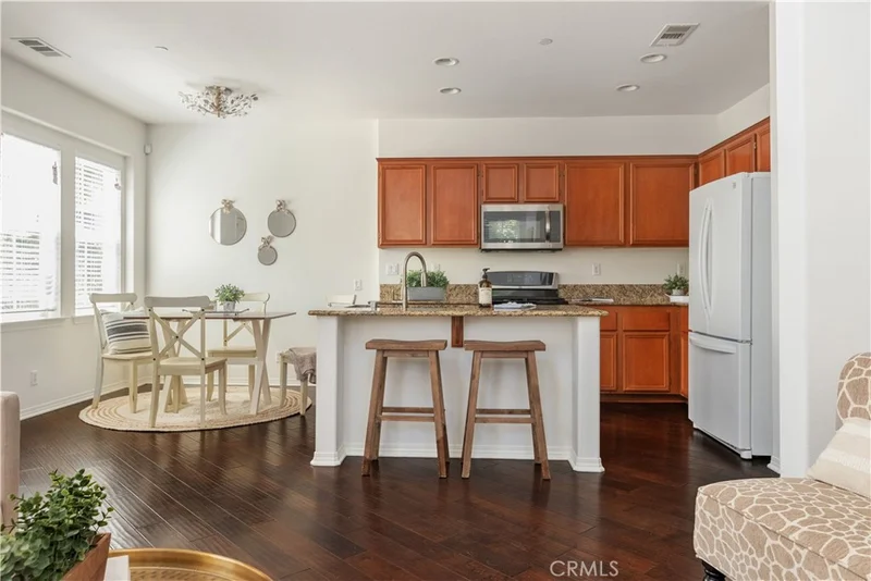399 W Mountain Holly, Orange, CA 92865