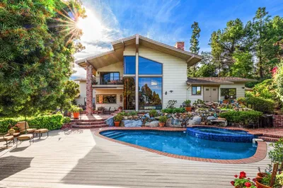 1605 Vista Del Valle