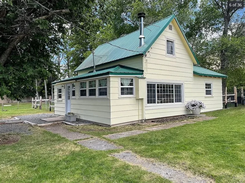 795 Townsend