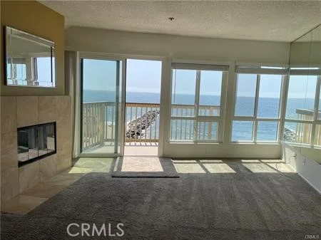 625 Esplanade 23 photo 2