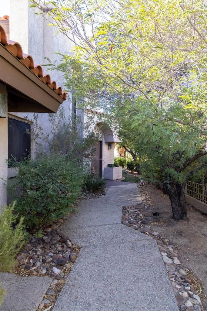 Photo 2 of 4683 Desert Vista Drive