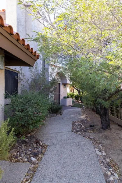 4683 Desert Vista Drive photo 2