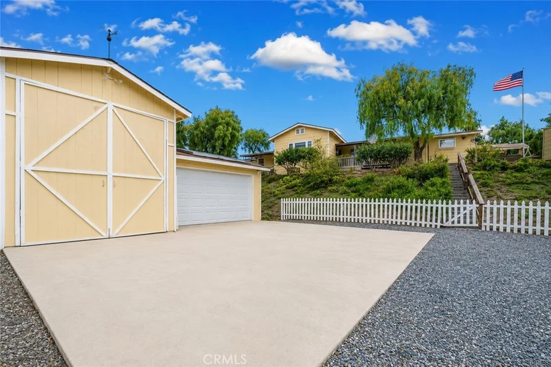 47480 Maverick Road