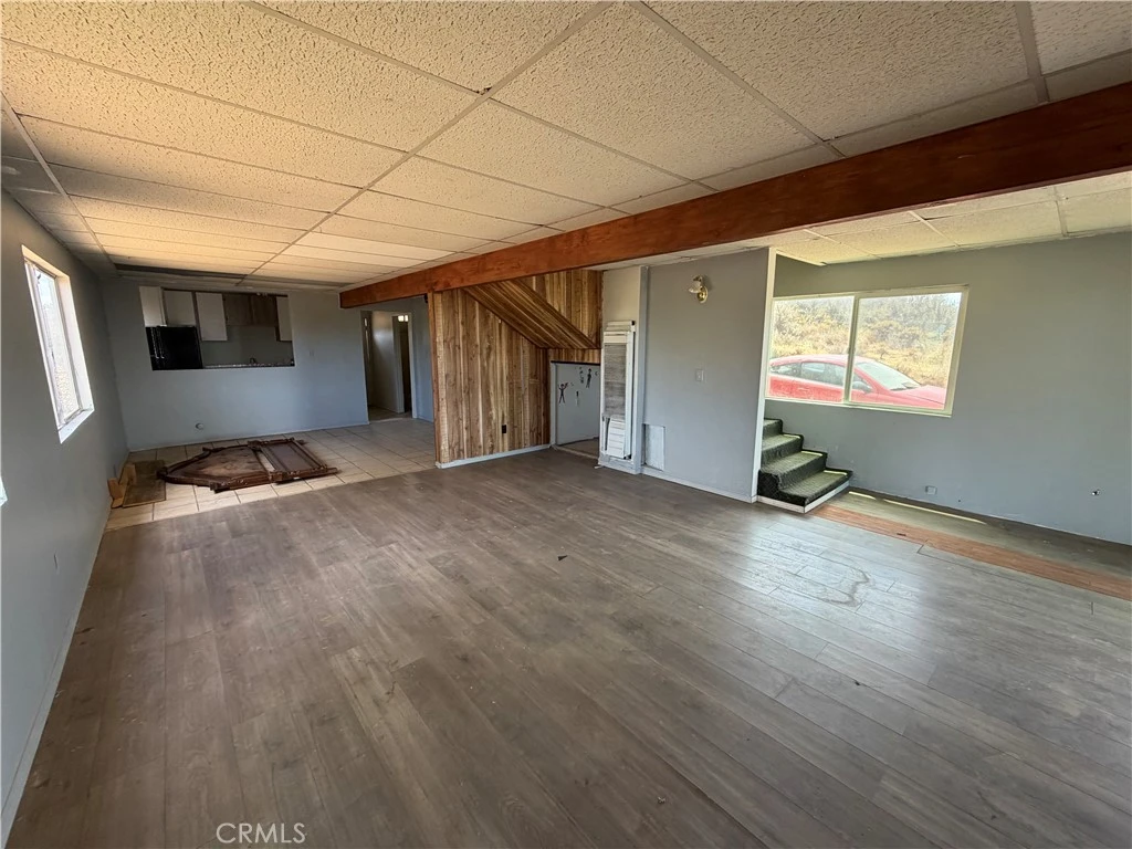 Interior 3