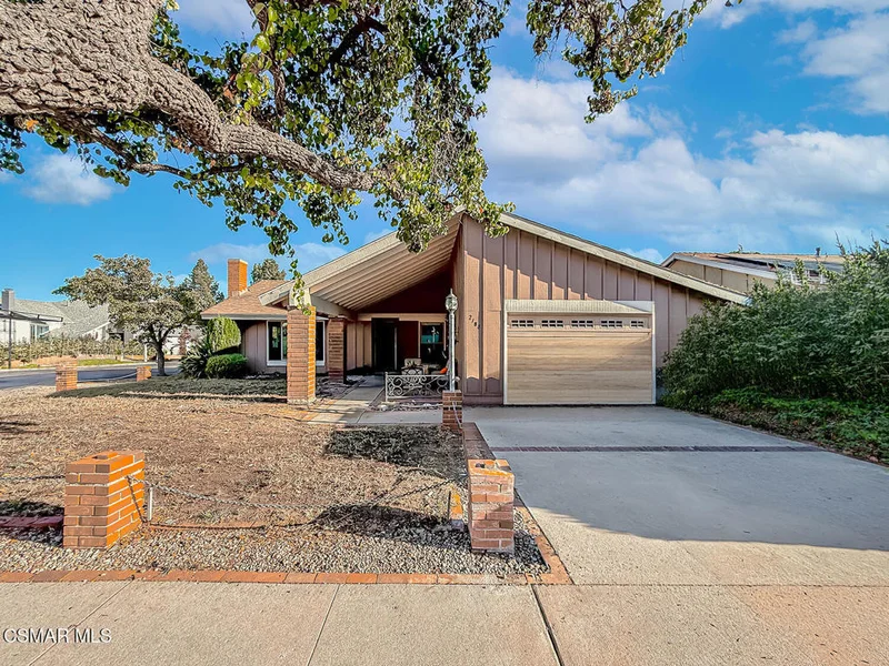 2188 E Fernview Street photo 2
