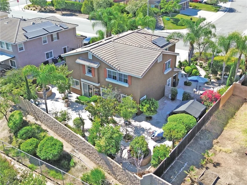 18802 Alderbrook