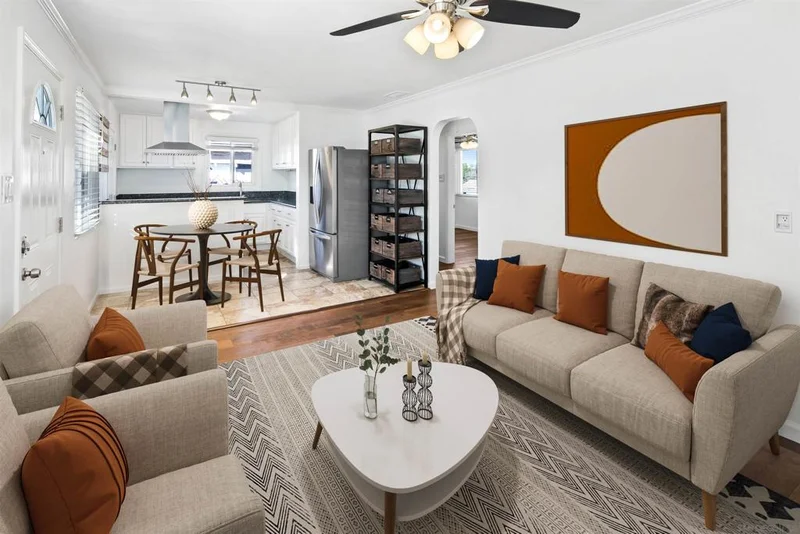 1905 Coolidge, San Diego, CA 92111