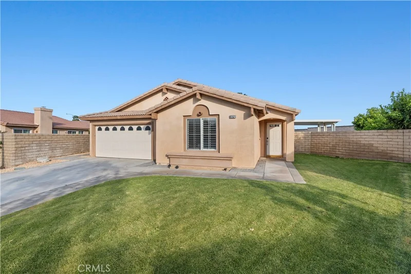 82521 Gregory Court photo 2