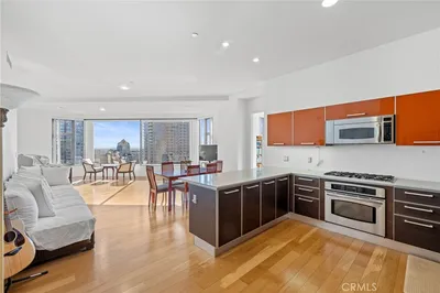 801 S Grand 1611, Los Angeles, CA 90017