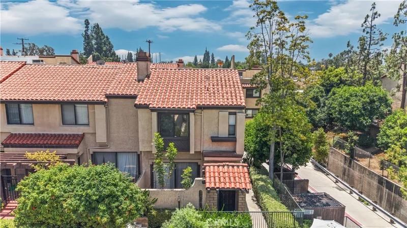 Photo 2 of 525 S Almansor Street 76