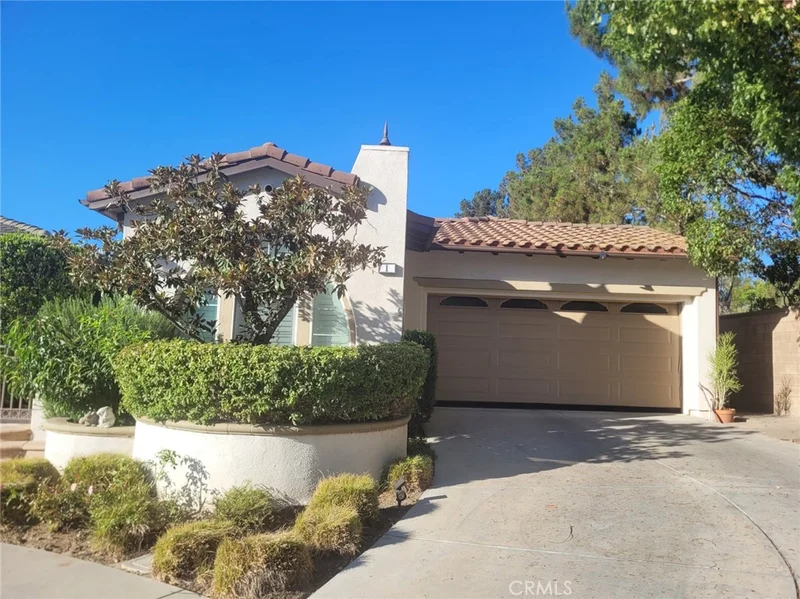 1 Saintsbury, Irvine, CA 92602