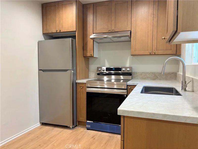 1301 N Mansfield Avenue 103, Los Angeles, CA 90028