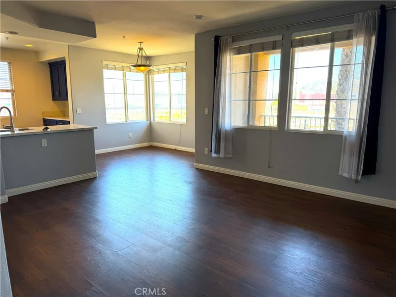 360 W Avenue 26 237