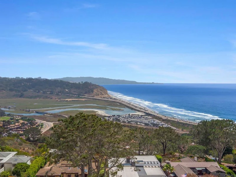 Photo 2 of 280 Torrey Pines Terrace