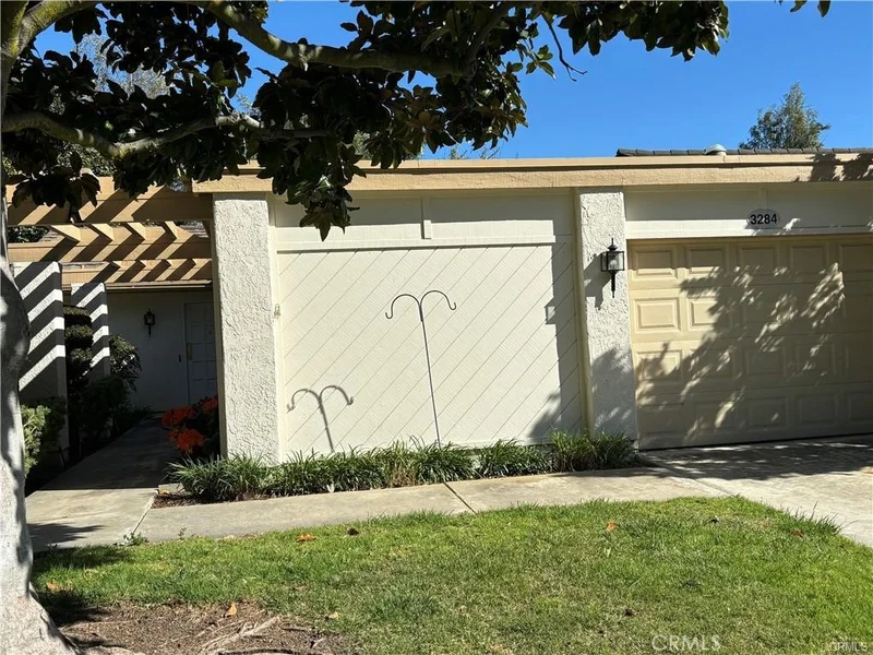 3284 San Amadeo A