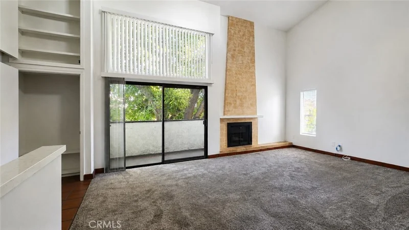 5255 Bellingham
