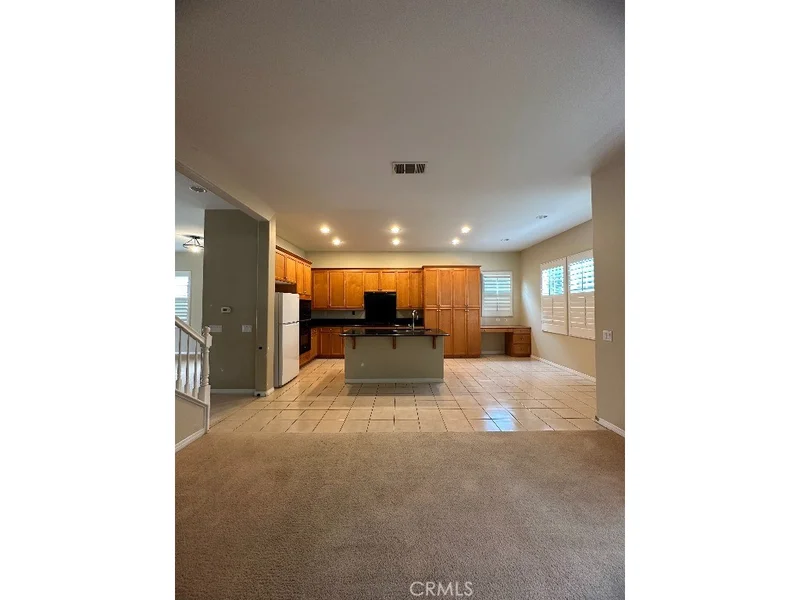 16624 Mosscreek St photo 2