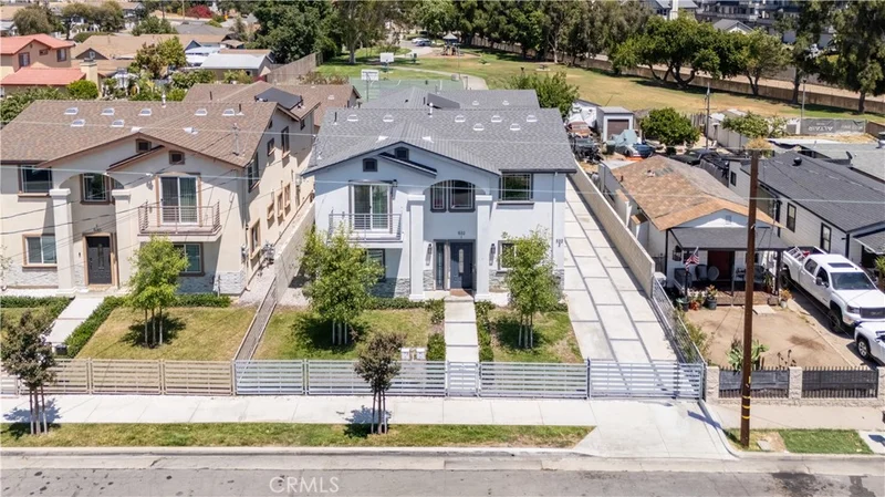532 Mcfadden