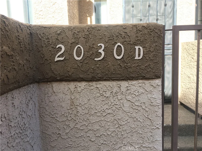 2030 Bon View photo 2