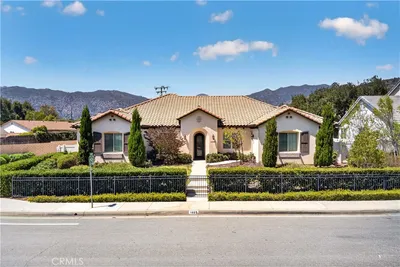 1469 E Foothill Blvd