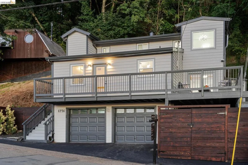 6756 Snake Road