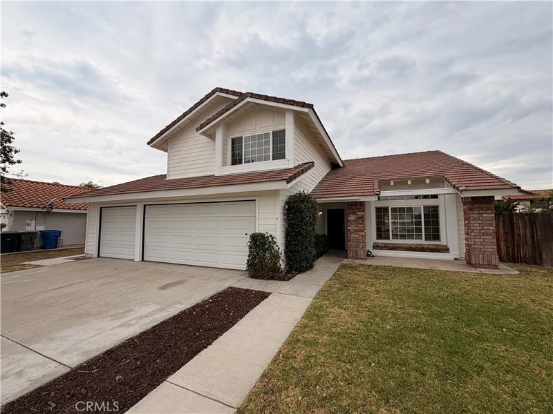 11341 Rancho La Brea, Riverside, CA 92505
