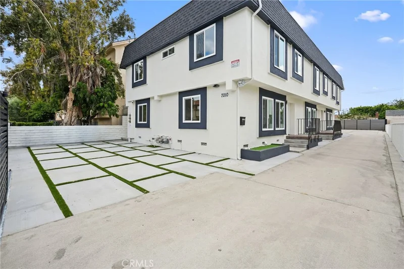 7010 Lennox Avenue C photo 2