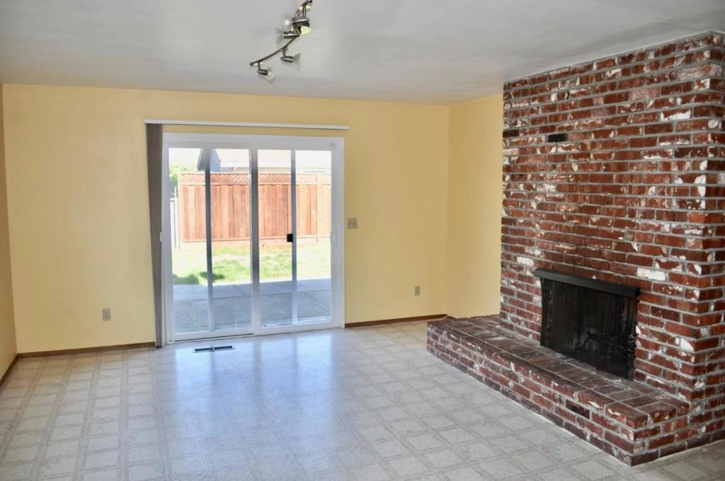 Interior 2