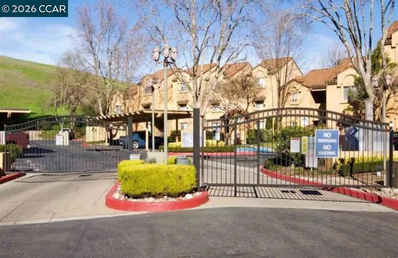 460 Bollinger Canyon Ln 286