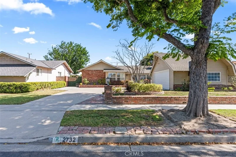 2732 Mainway, Rossmoor, CA 90720