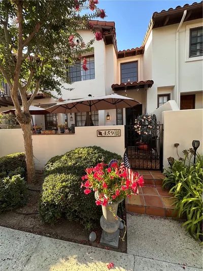 459 E Bougainvillea