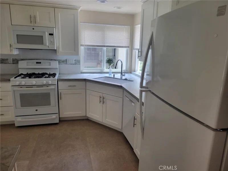 19467 Eagle Ridge photo 2