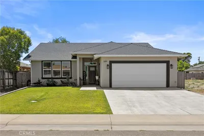 689 Apricot Circle