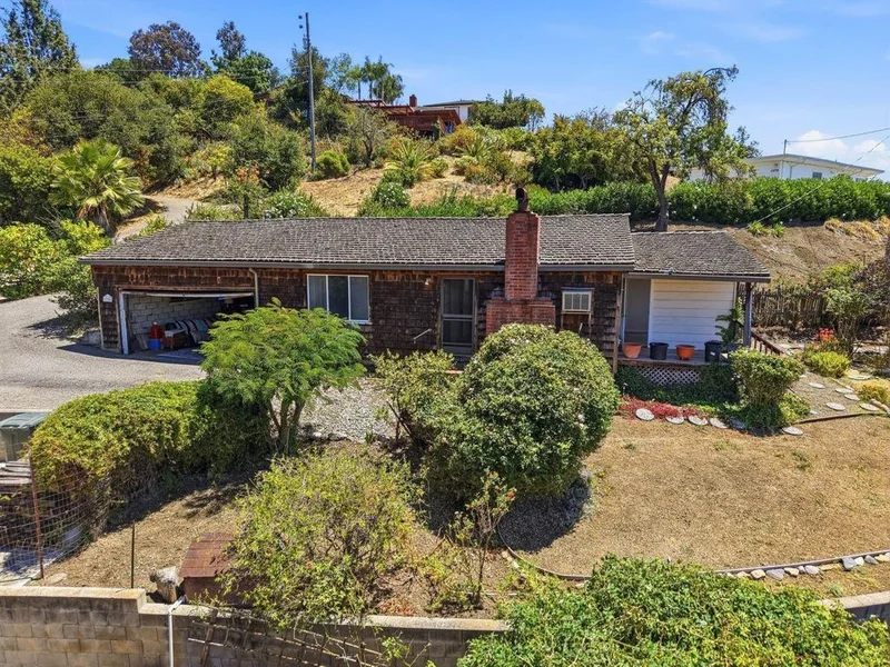 15780 Rica Vista Way, San Jose, CA 95127