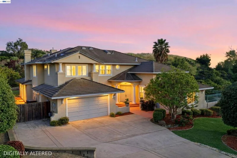 48564 Avalon Heights Ter