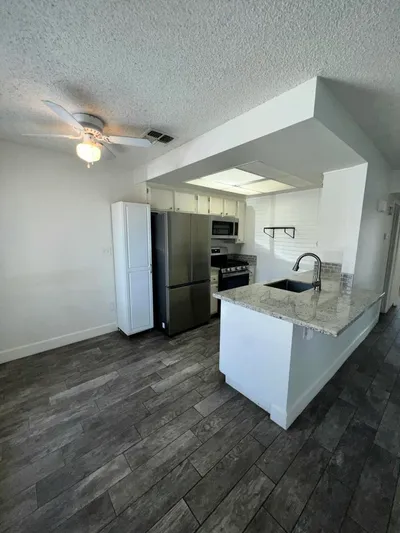82567 Avenue 48 104 photo 2
