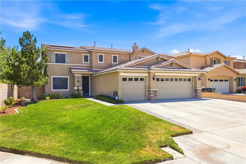 43708 Tahoe, Lancaster, CA 93536