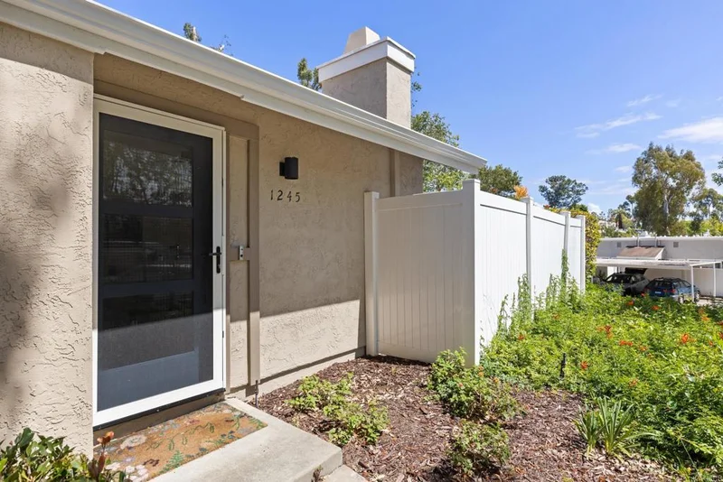 Photo 2 of 1245 Evergreen Drive