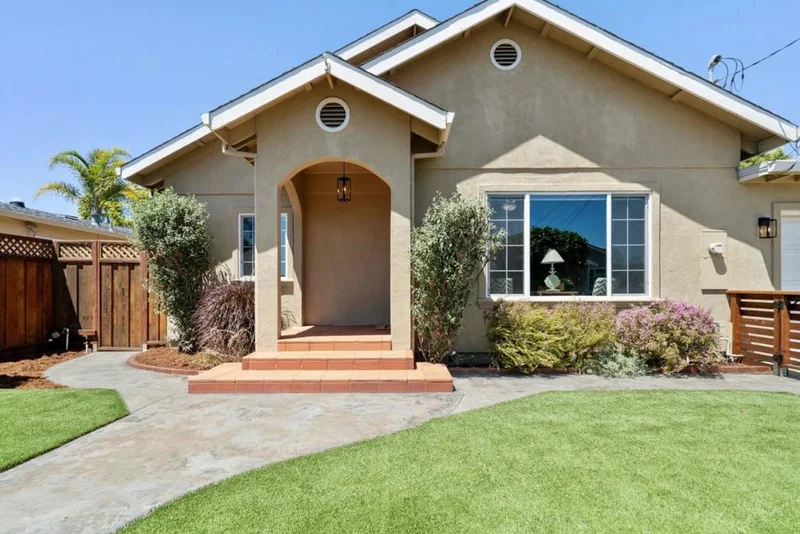 1855 Rodriguez Street, Santa Cruz, CA 95062