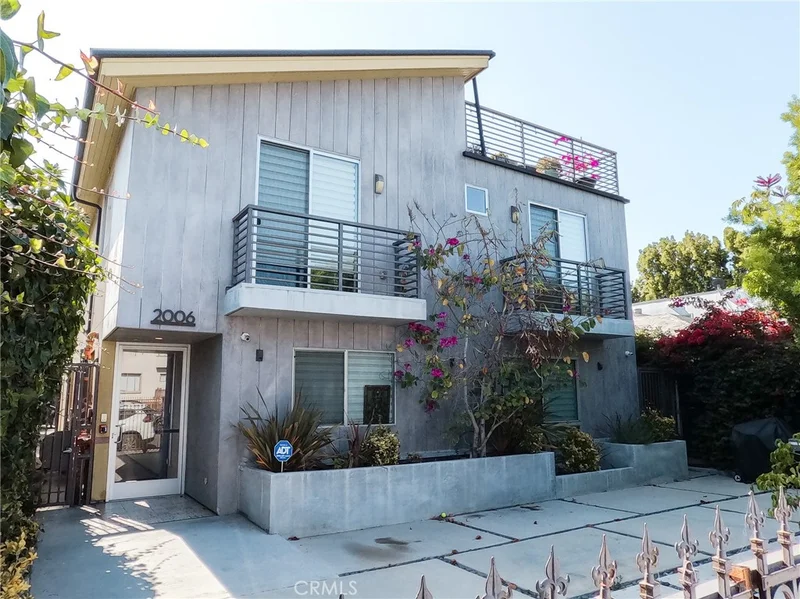 2006 S Corning Street 3